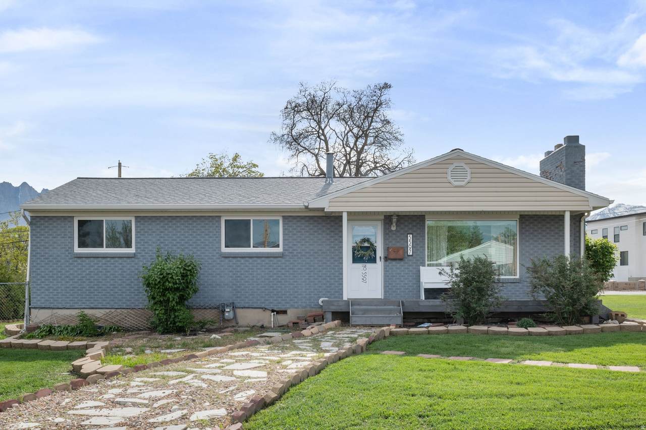5597 Hillside Dr - Photo 1