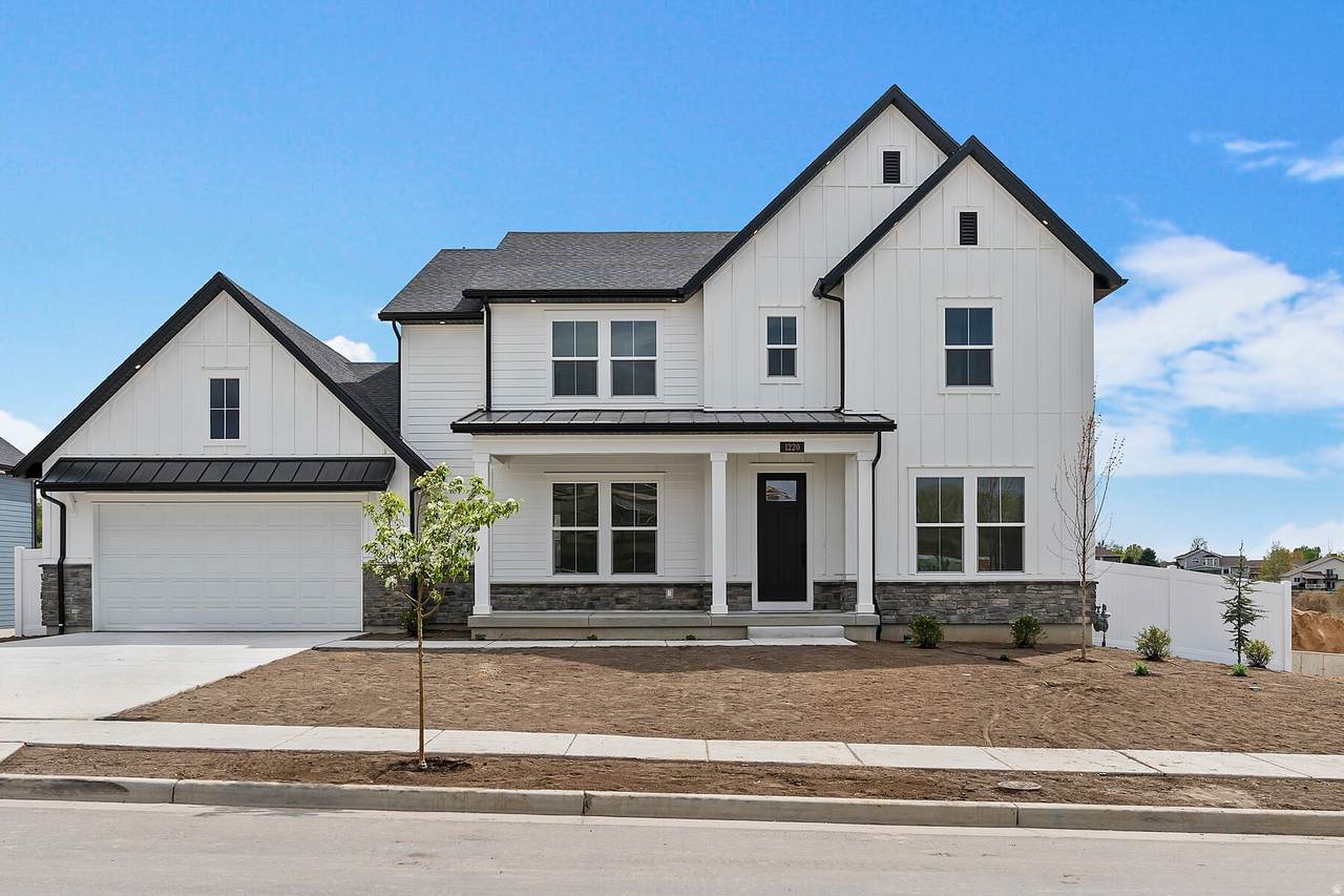 1112 Glamber Ln - Photo 1