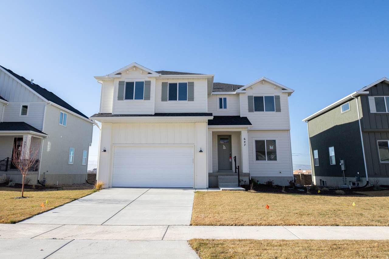 647 410 E LOT #16 - Photo 1