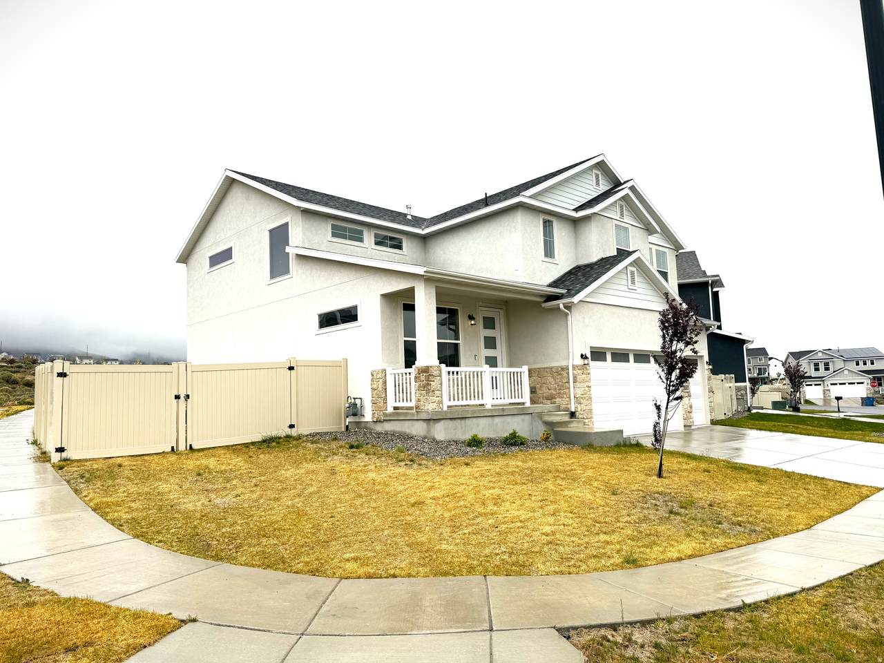 3367 Heathercrest Dr - Photo 1