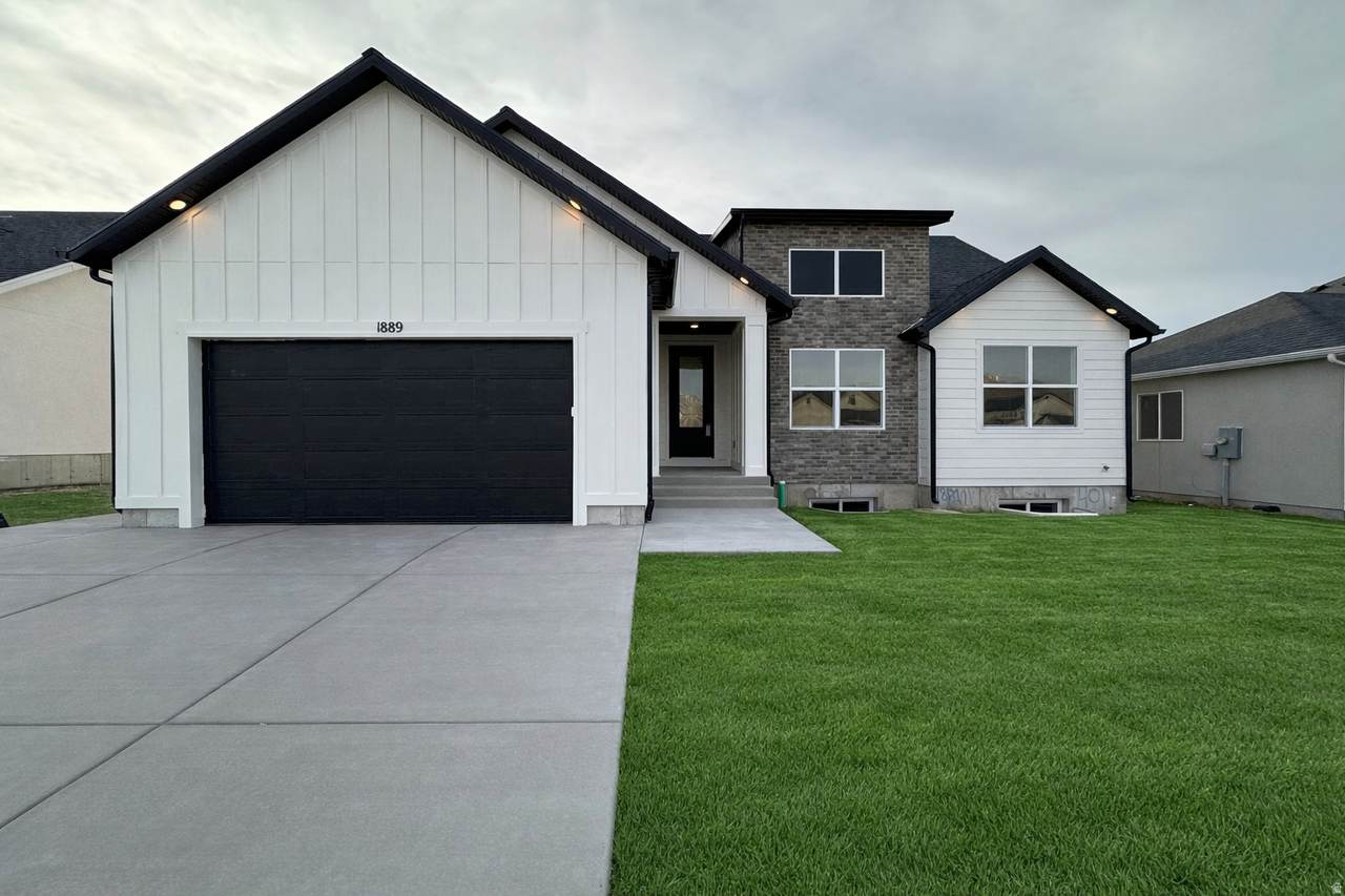 1889 Mantle Way - Photo 1