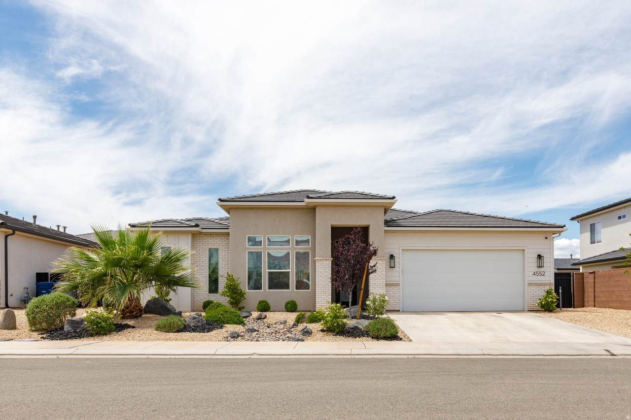 4552 Sophia Ln - Photo 1