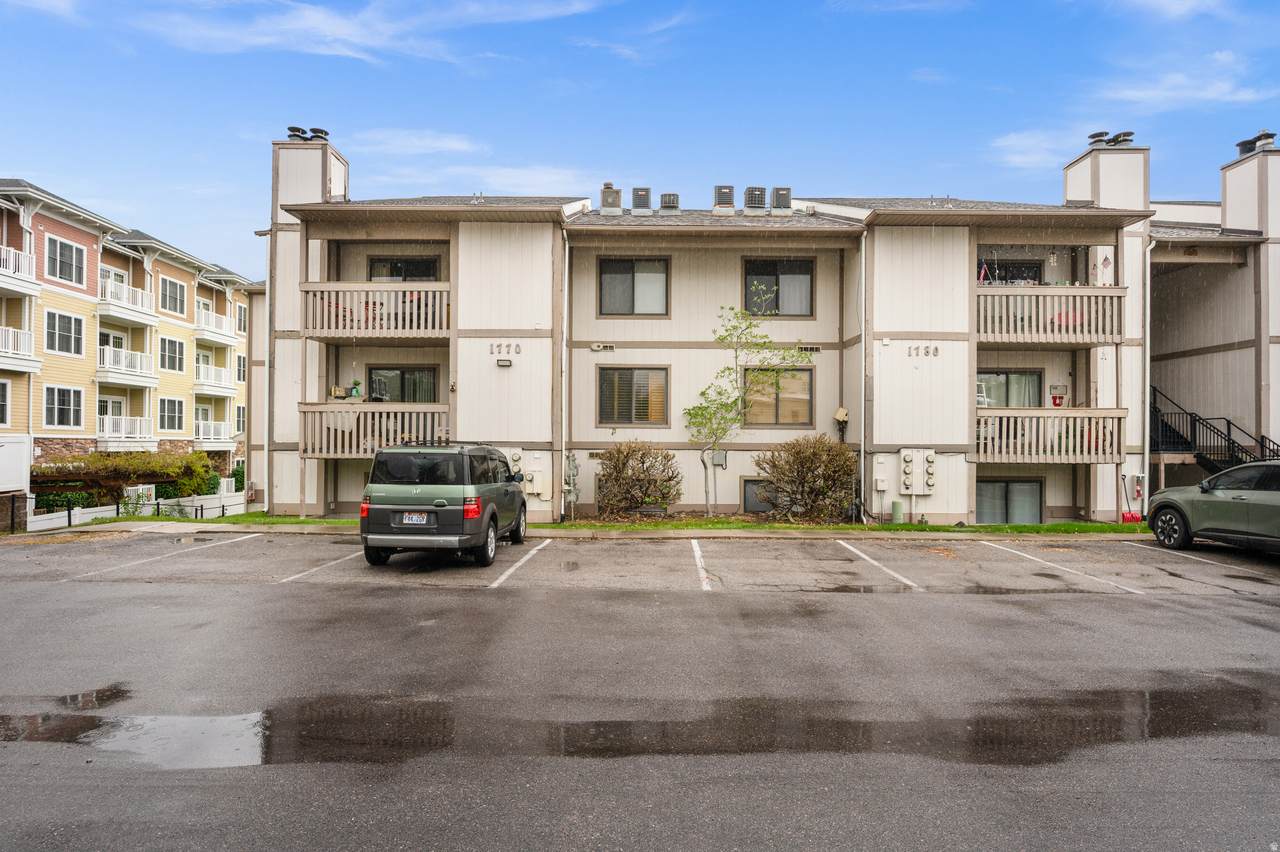 1770 Keys View Ct - Photo 1