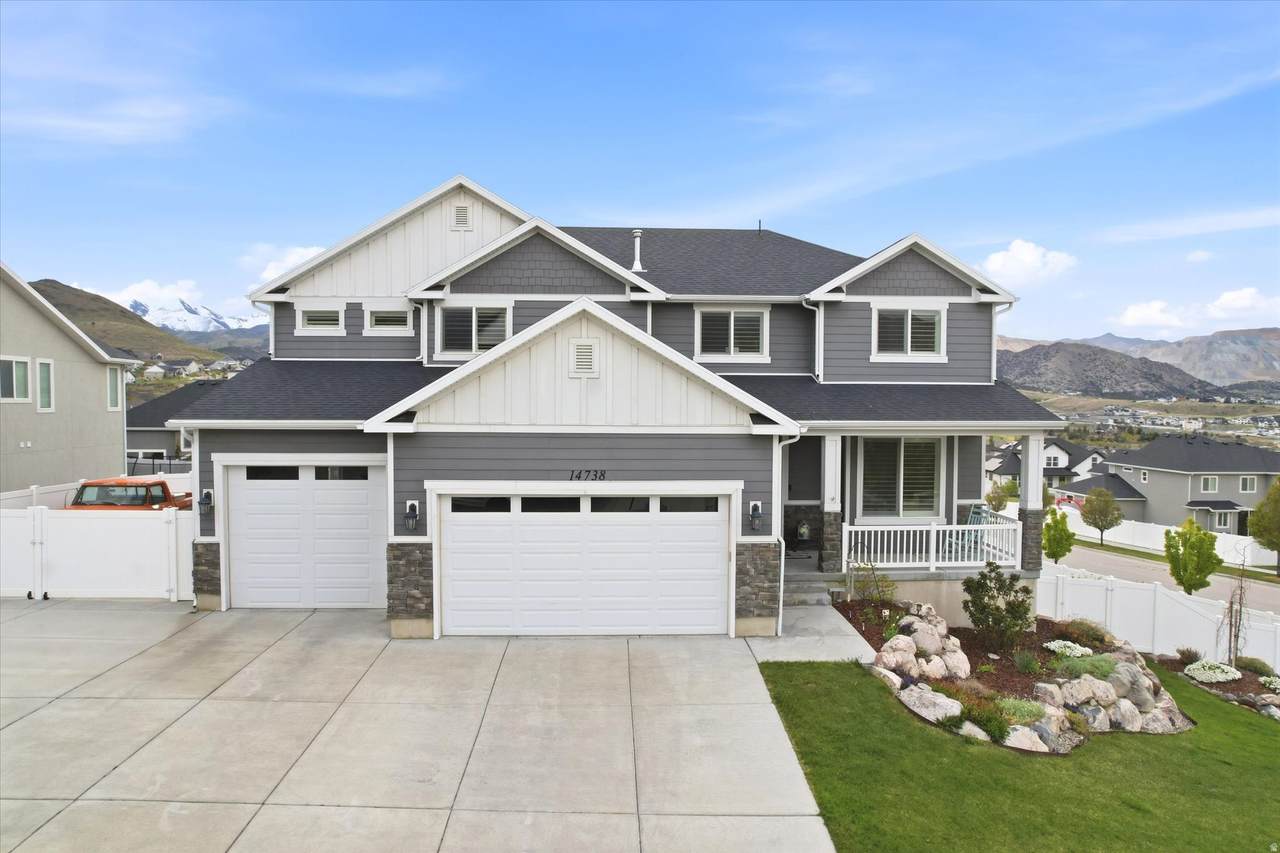 14738 Seeley Dr - Photo 1