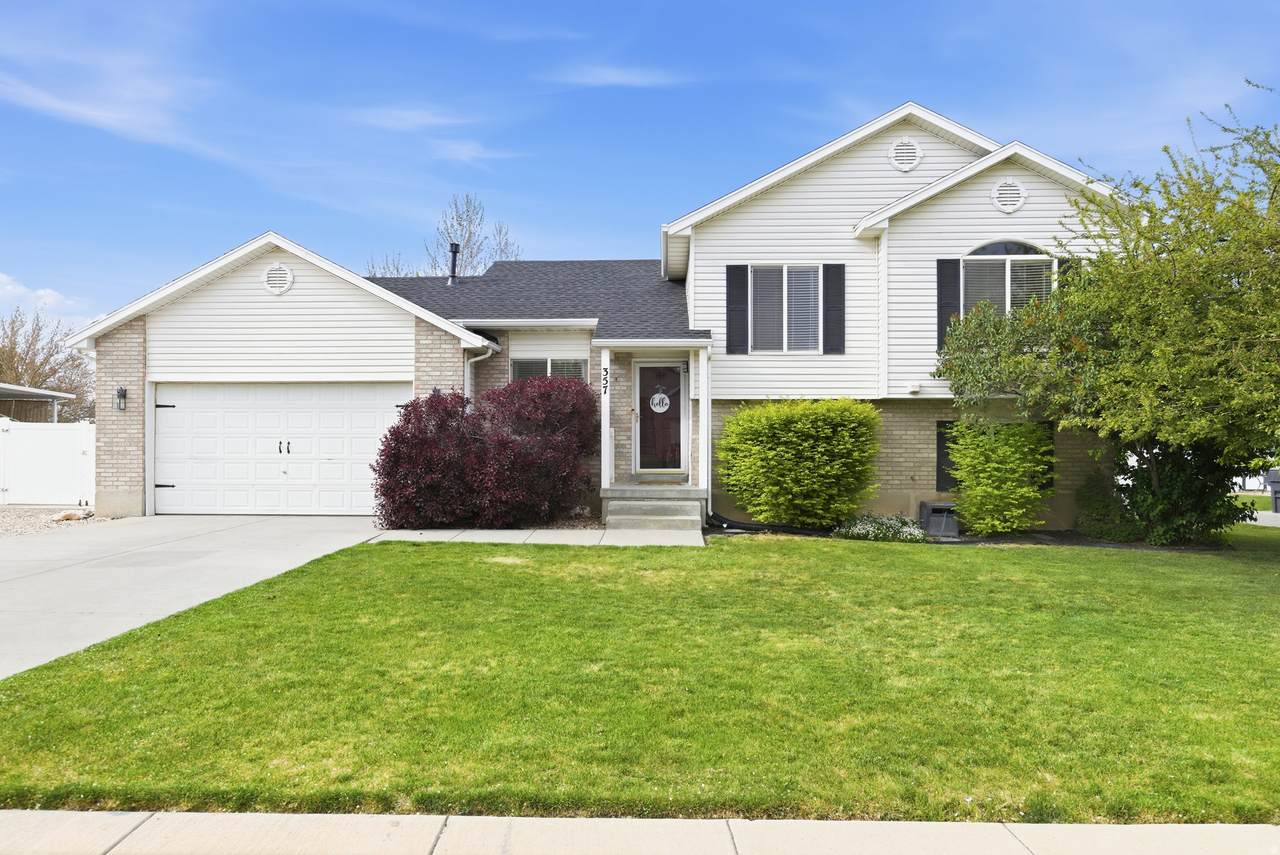 357 Palamino Way - Photo 1