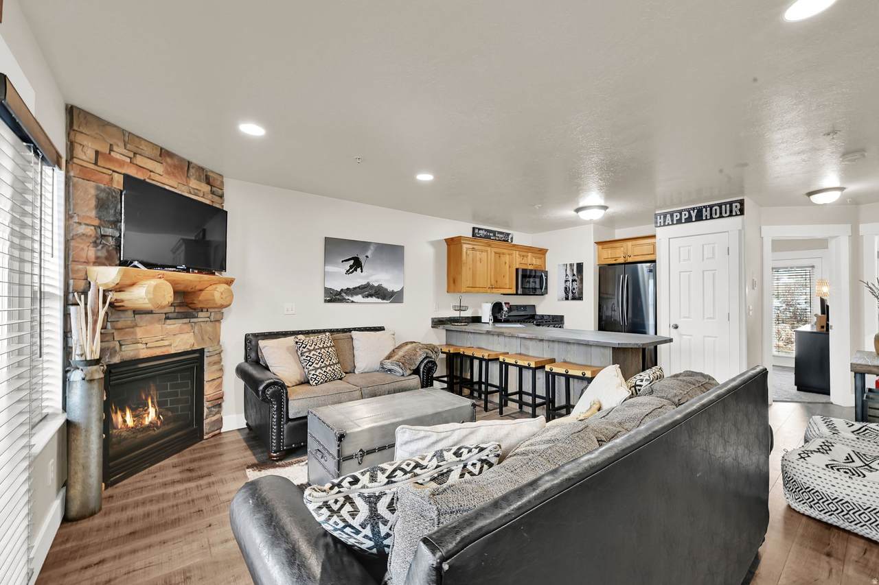 3612 Huntsman Path - Photo 1
