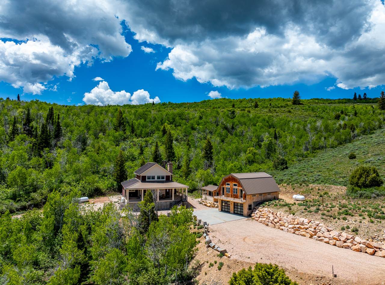 https://bt-photos.global.ssl.fastly.net/wasatch/1280_boomver_1_2155769-1.jpg