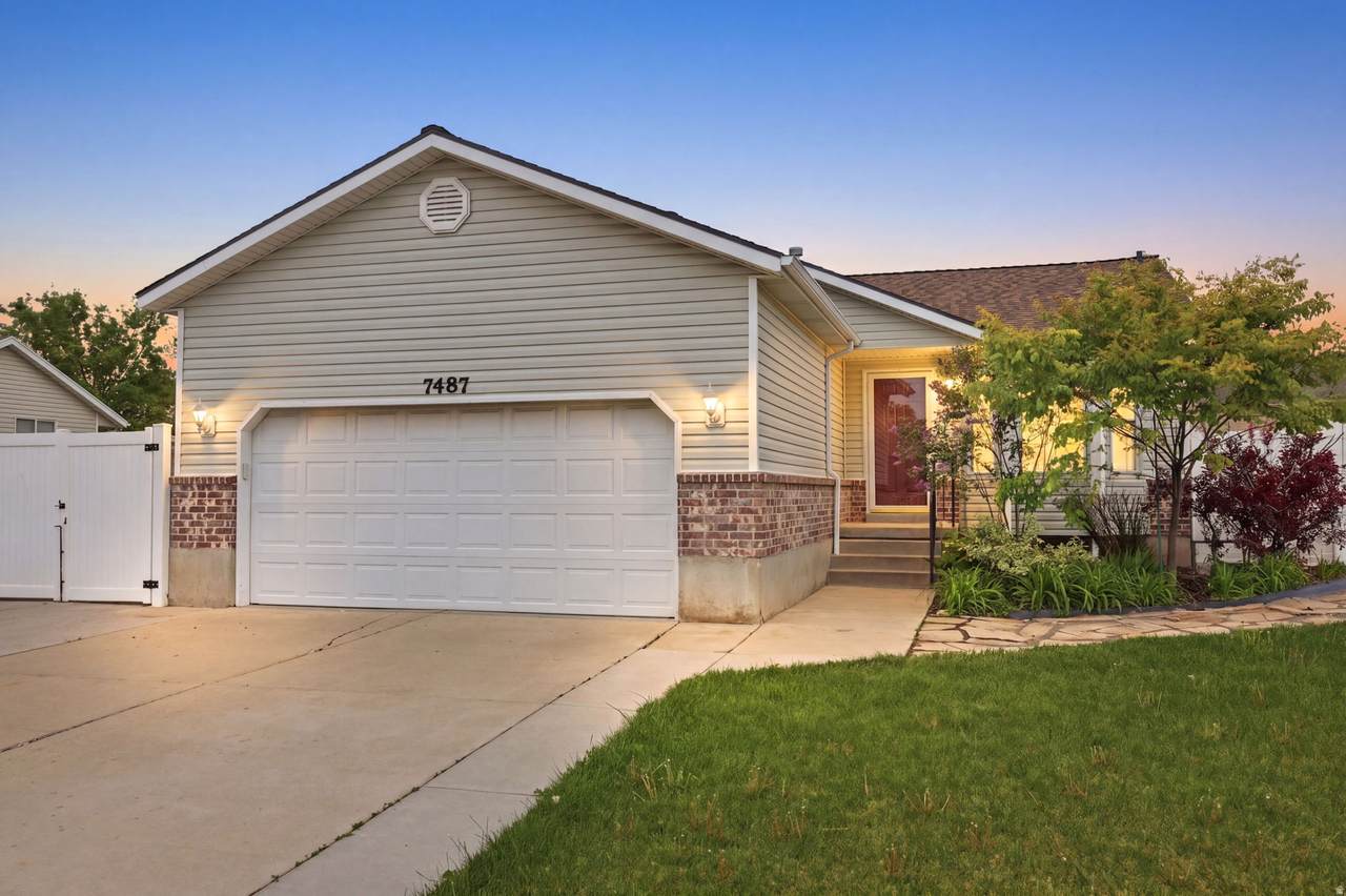 7487 Olive Brook Dr - Photo 1