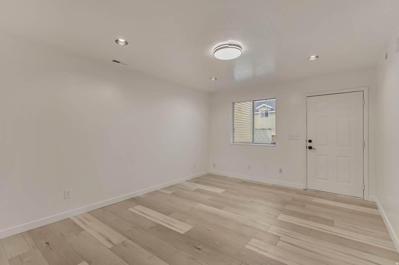 https://bt-photos.global.ssl.fastly.net/wasatch/1280_boomver_1_2156163-1.jpg