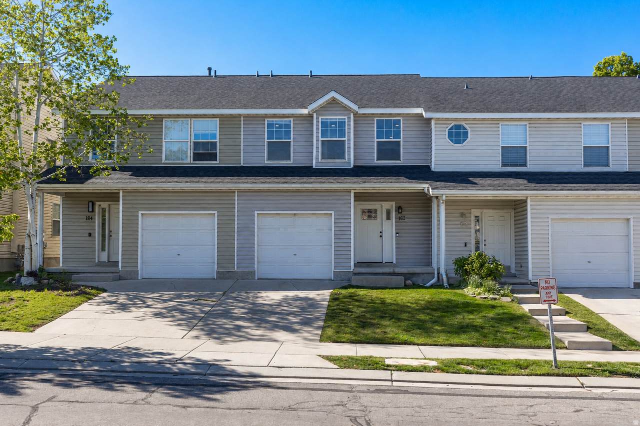 182 Daisyfield Dr - Photo 1