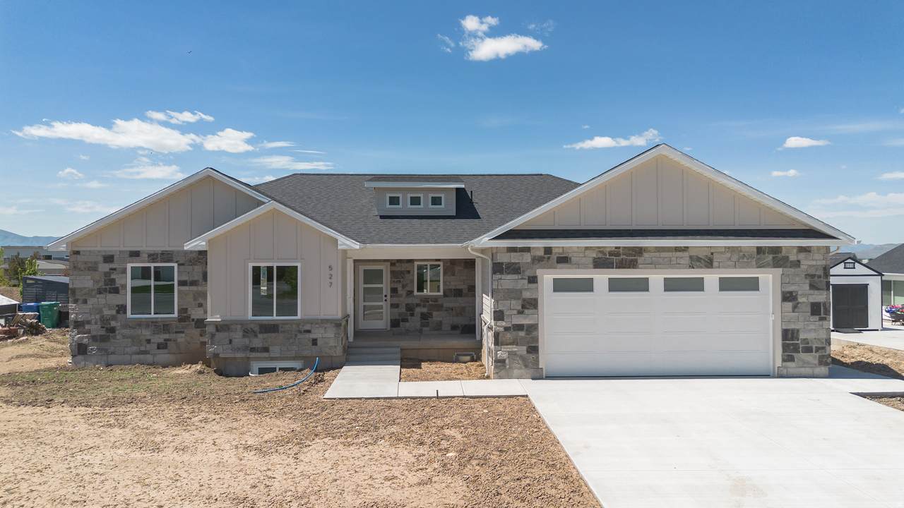 527 100 - Photo 1
