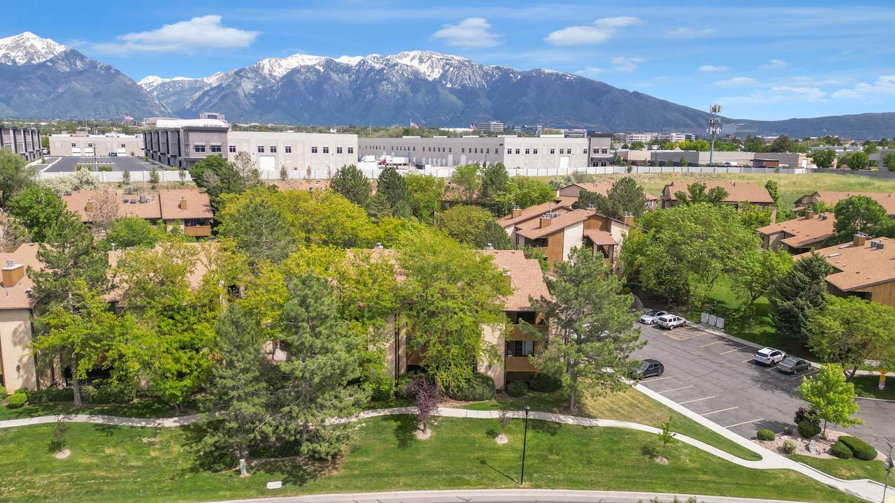 https://bt-photos.global.ssl.fastly.net/wasatch/1280_boomver_1_2157152-1.jpg