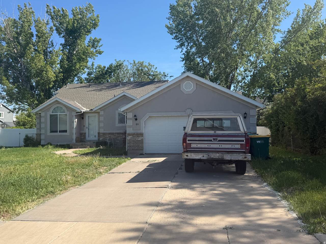 851 150 - Photo 1