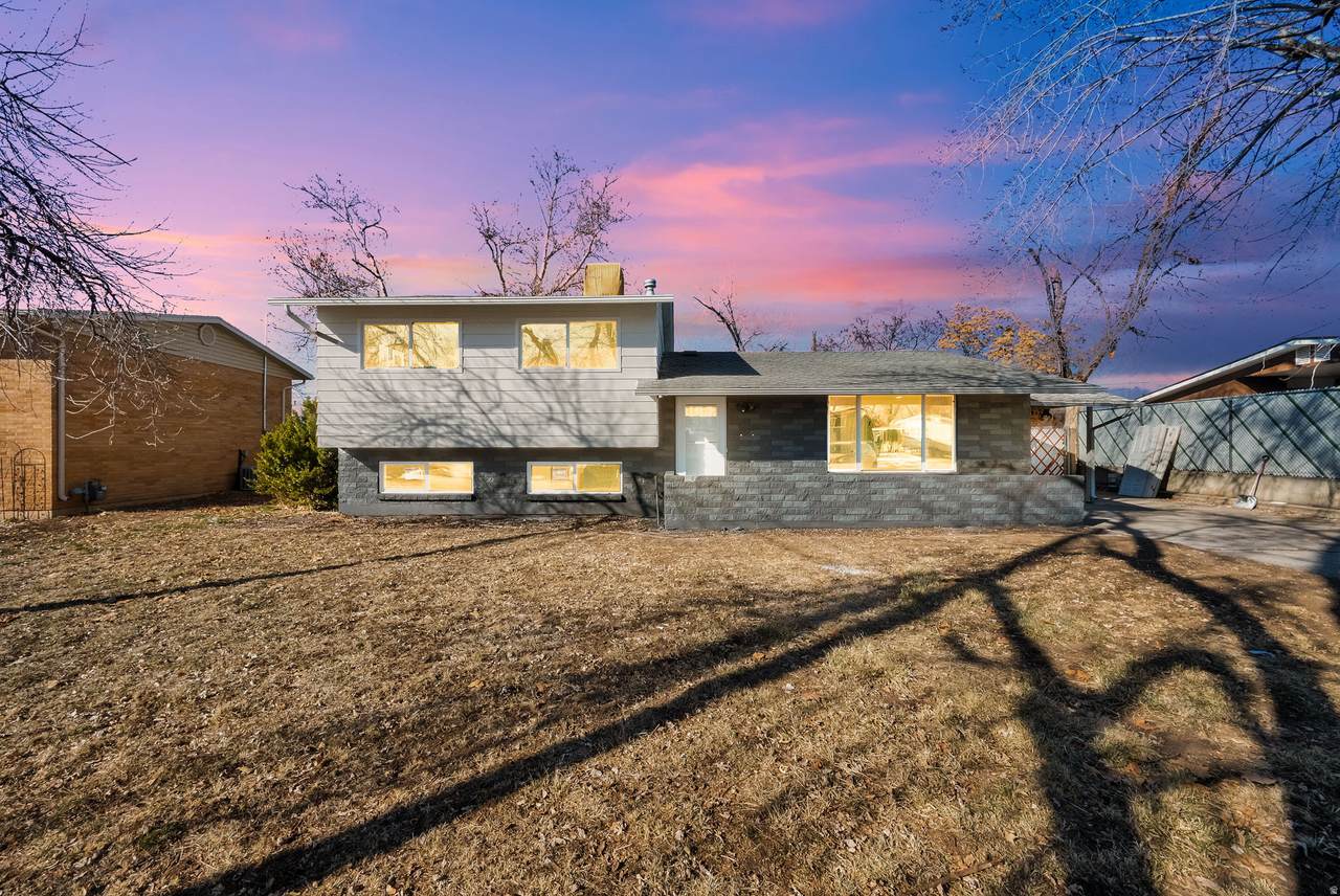 2054 Mark St - Photo 1
