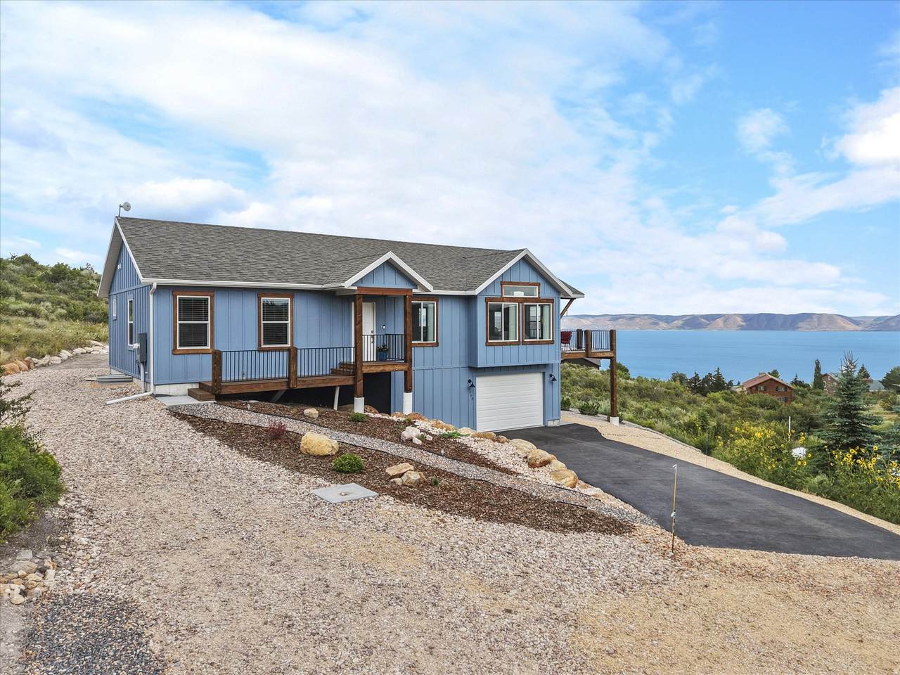 608 Fremont Rd - Photo 1