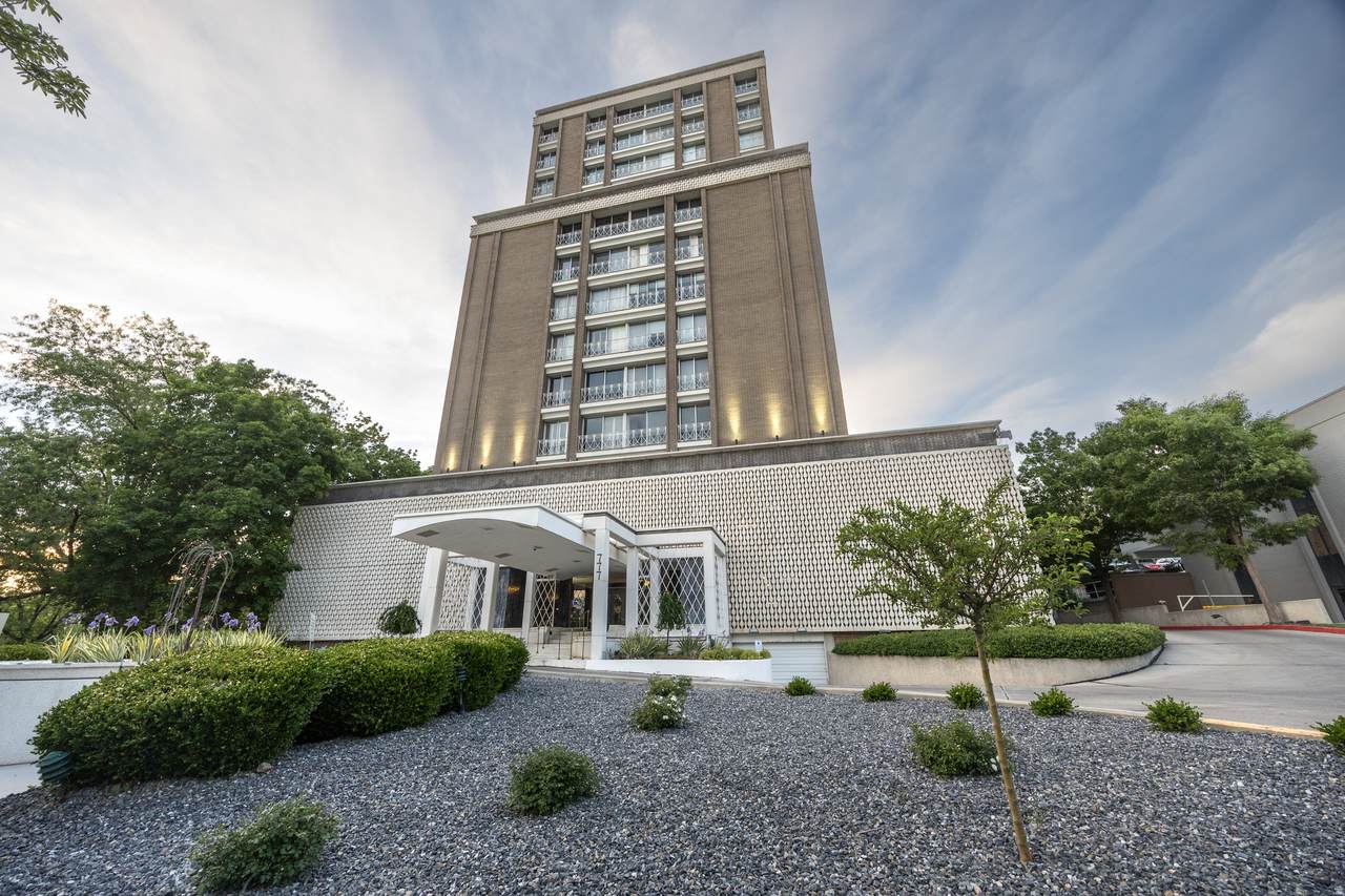 777 South Temple - Photo 1