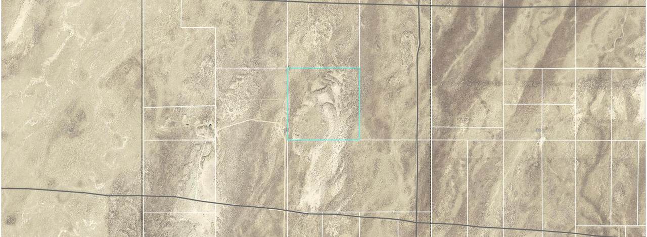  Address Not Published - Photo 1