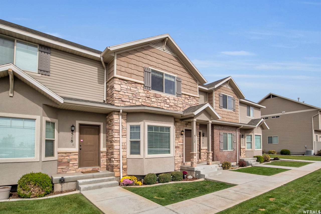 490 700 SOUTH - Photo 1