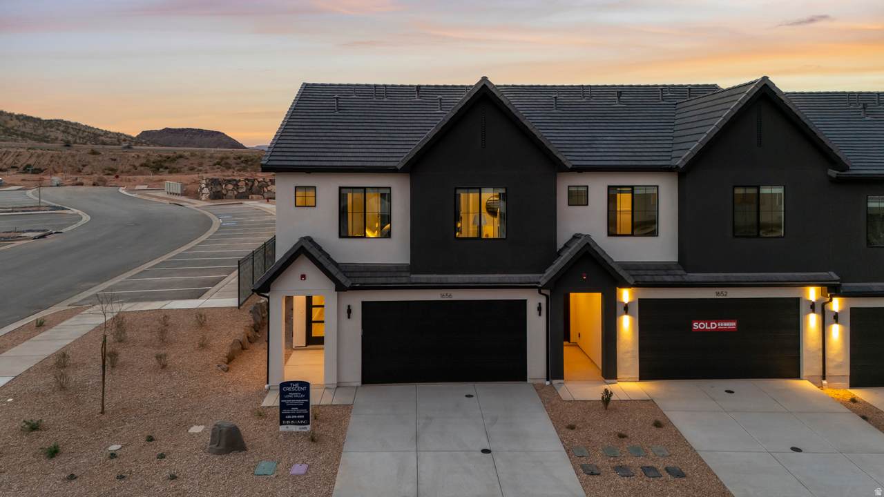 1758 Viewcrest Dr - Photo 1