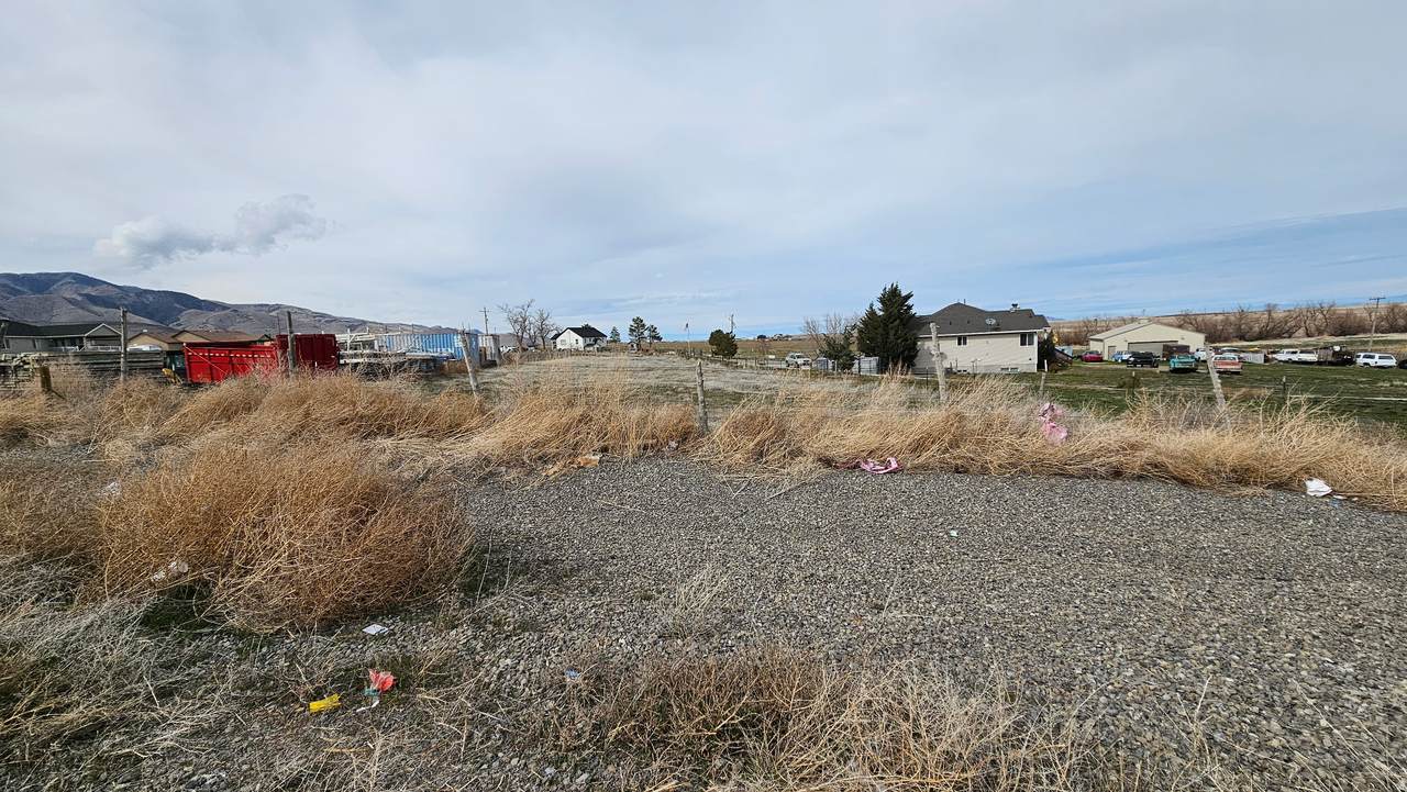  Address Not Published - Photo 1