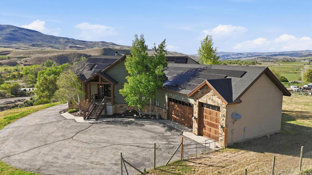 https://bt-photos.global.ssl.fastly.net/wasatch/1280_boomver_1_2160503-1.jpg