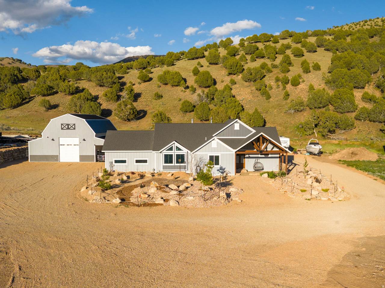 1497 Dog Ear Dr - Photo 1