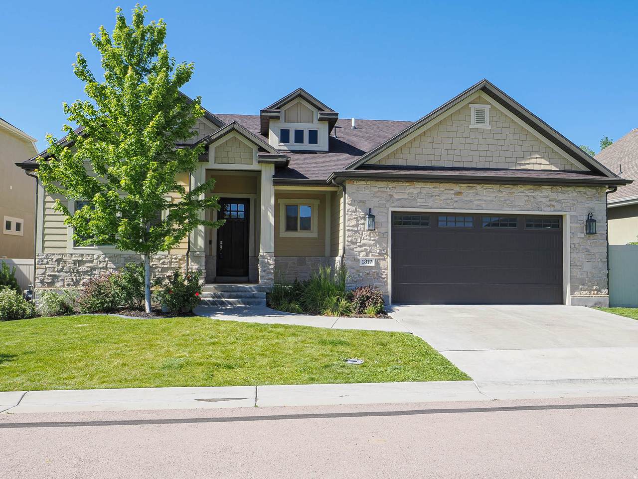 1317 Ballard Cv - Photo 1