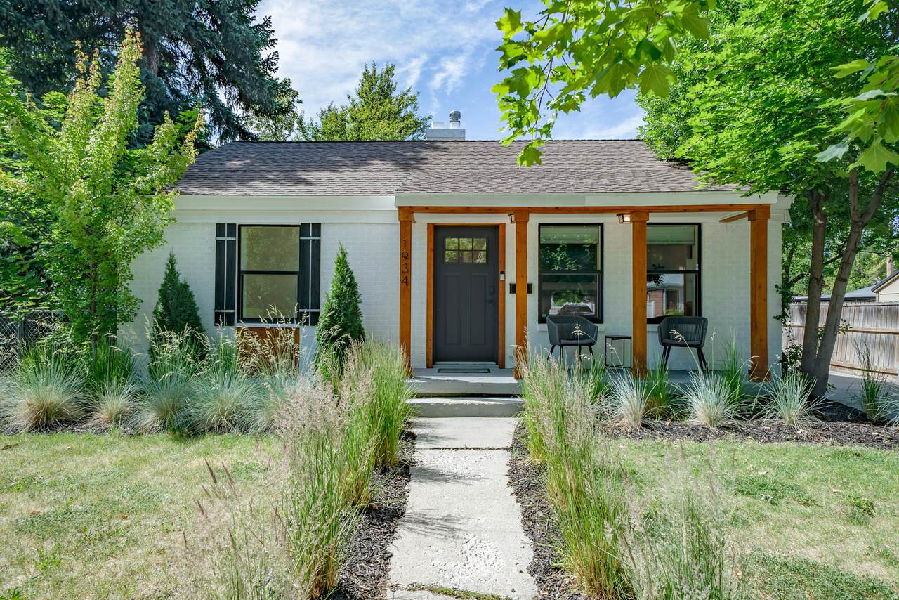 1934 Redondo Ave - Photo 1