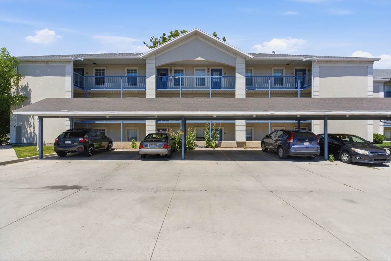 465 300 - Photo 1