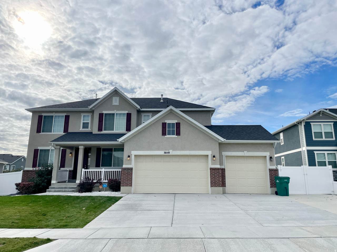 3859 Young Lucerne Cir - Photo 1