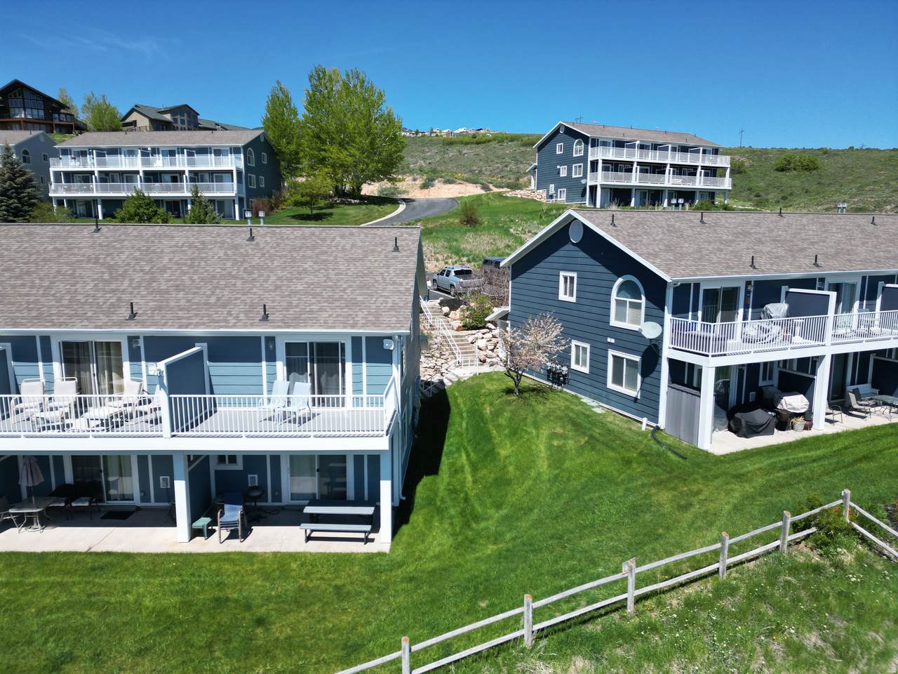 918 Newberg Dr - Photo 1