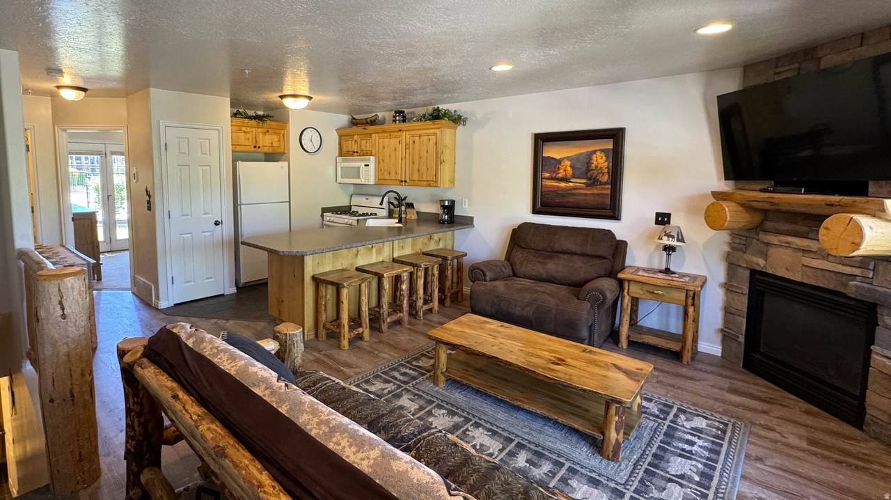 https://bt-photos.global.ssl.fastly.net/wasatch/1280_boomver_1_2163970-1.jpg