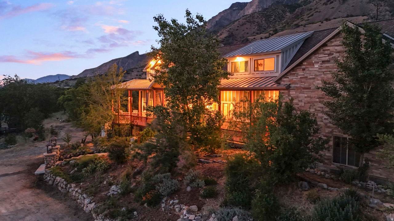 https://bt-photos.global.ssl.fastly.net/wasatch/1280_boomver_1_2164054-1.jpg
