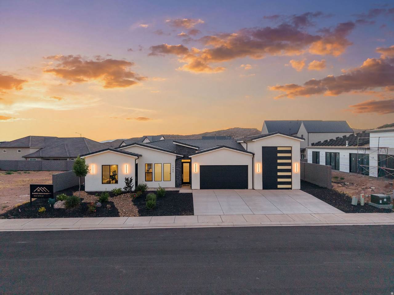 1980 Blossom Way - Photo 1