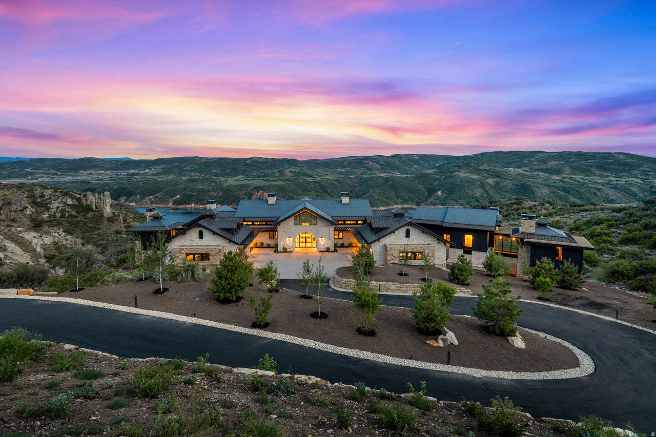 8988 Sleeping Rock Cir - Photo 1