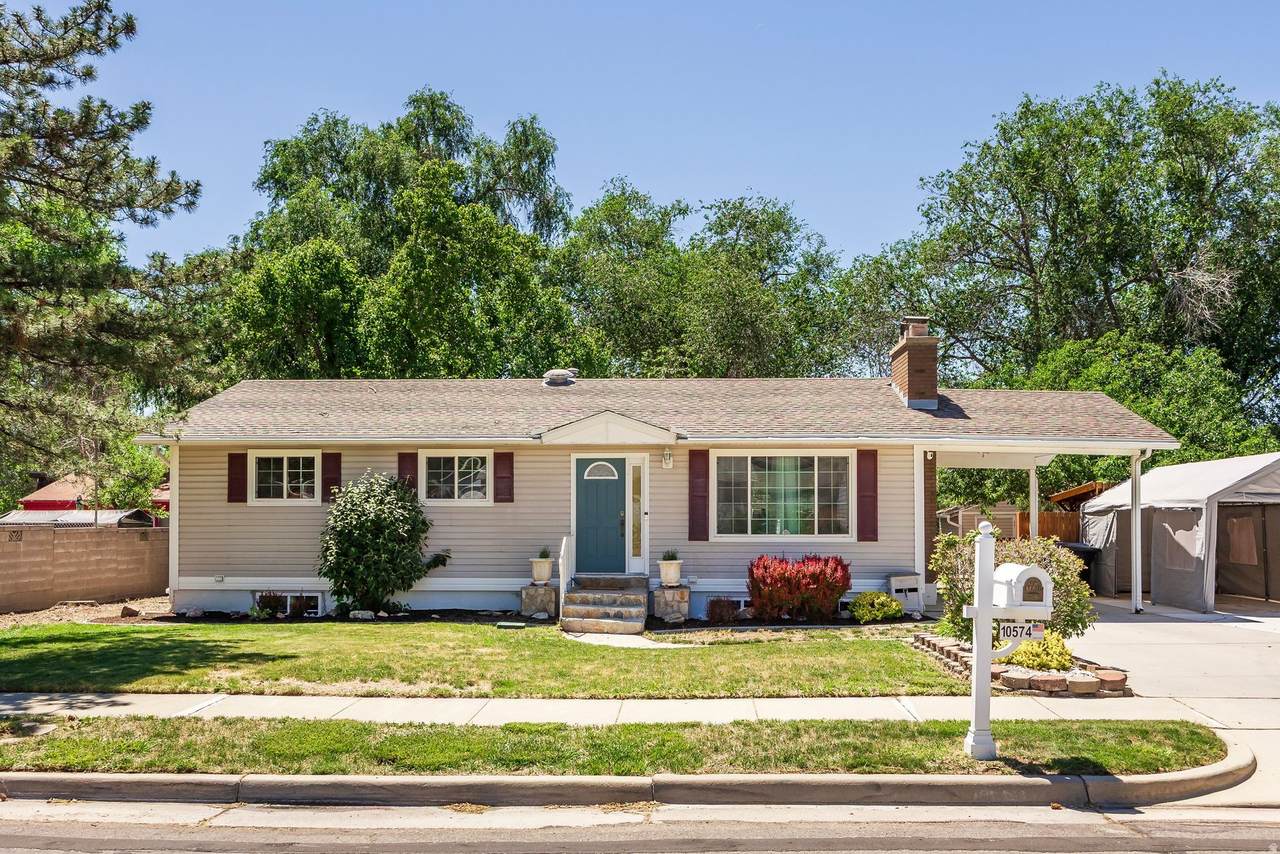 10574 Crocus St - Photo 1
