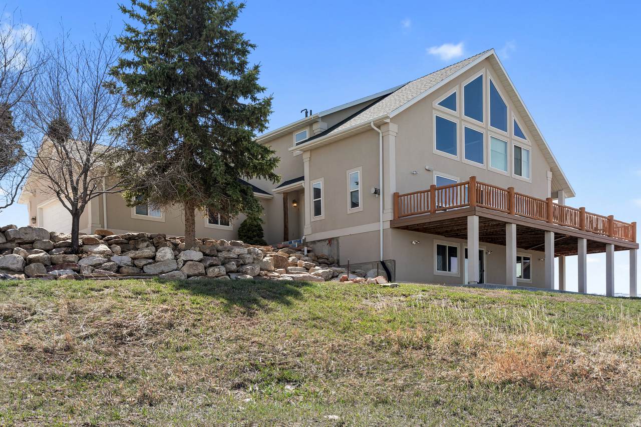 155 Last Chance Dr - Photo 1