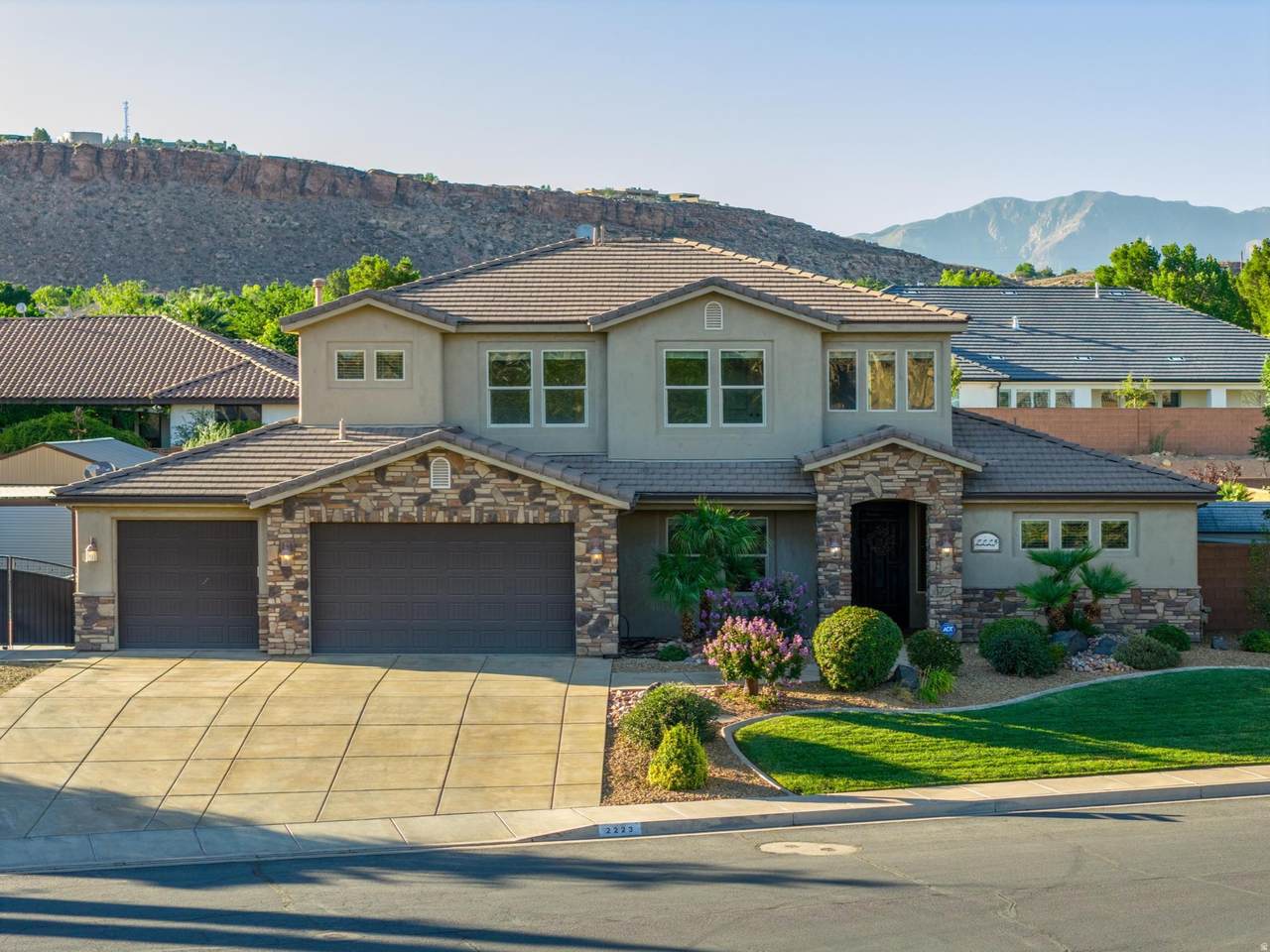 2223 Coyote Springs Dr - Photo 1