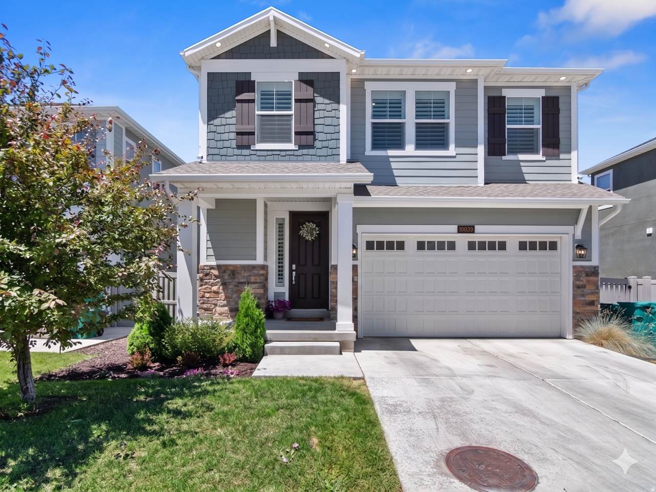 10039 Dahlia Ln - Photo 1