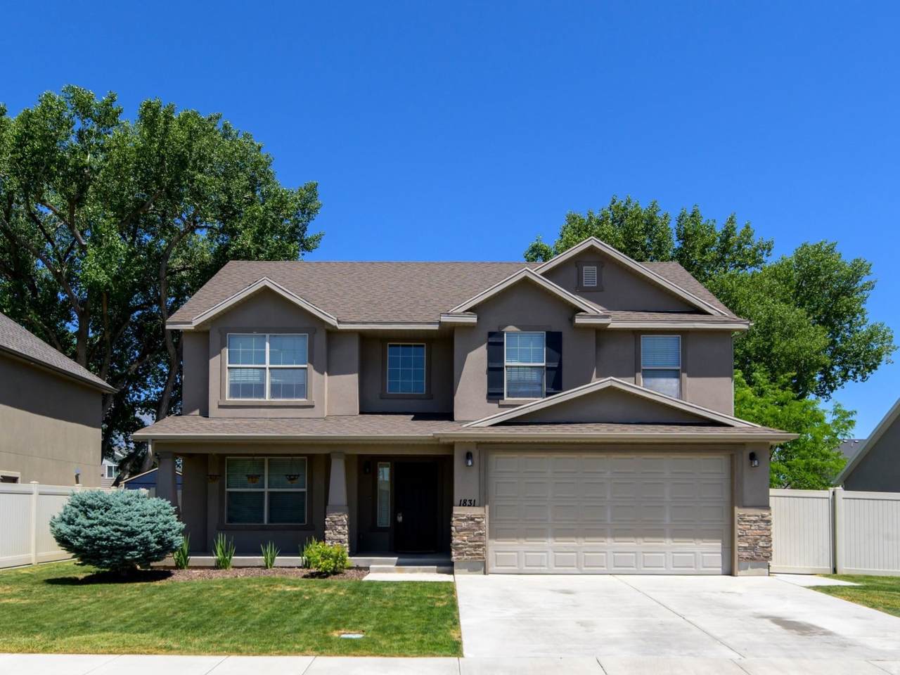 1831 Meadow Marsh Dr - Photo 1