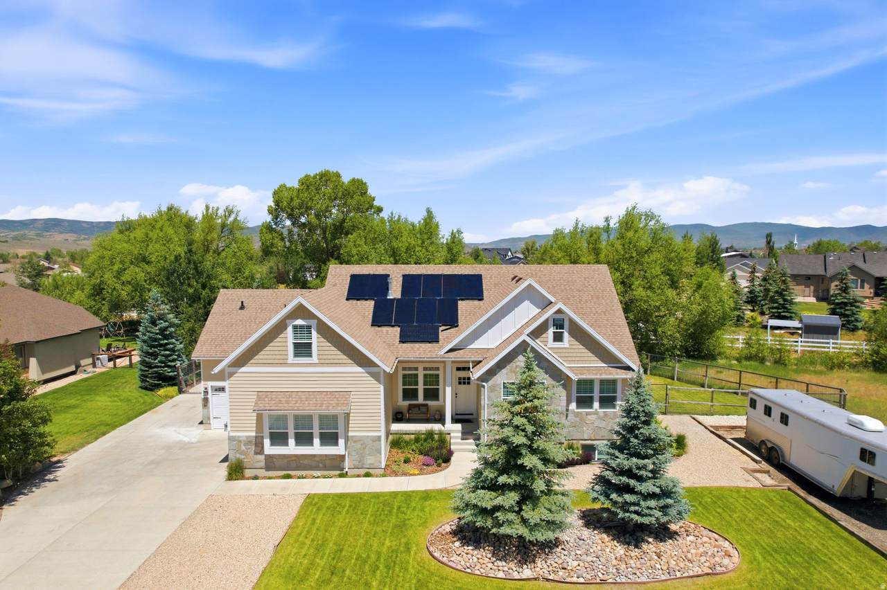 460 Scenic Rd - Photo 1