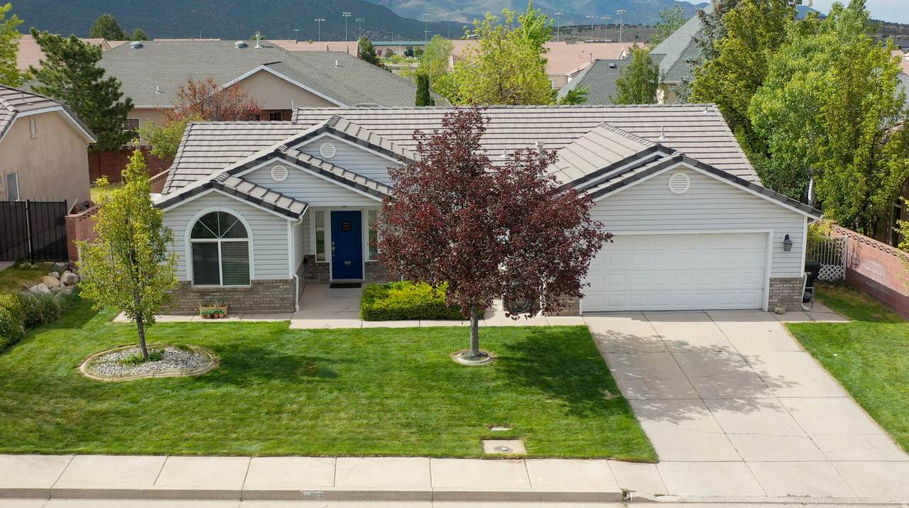 2187 Shanna Ln - Photo 1