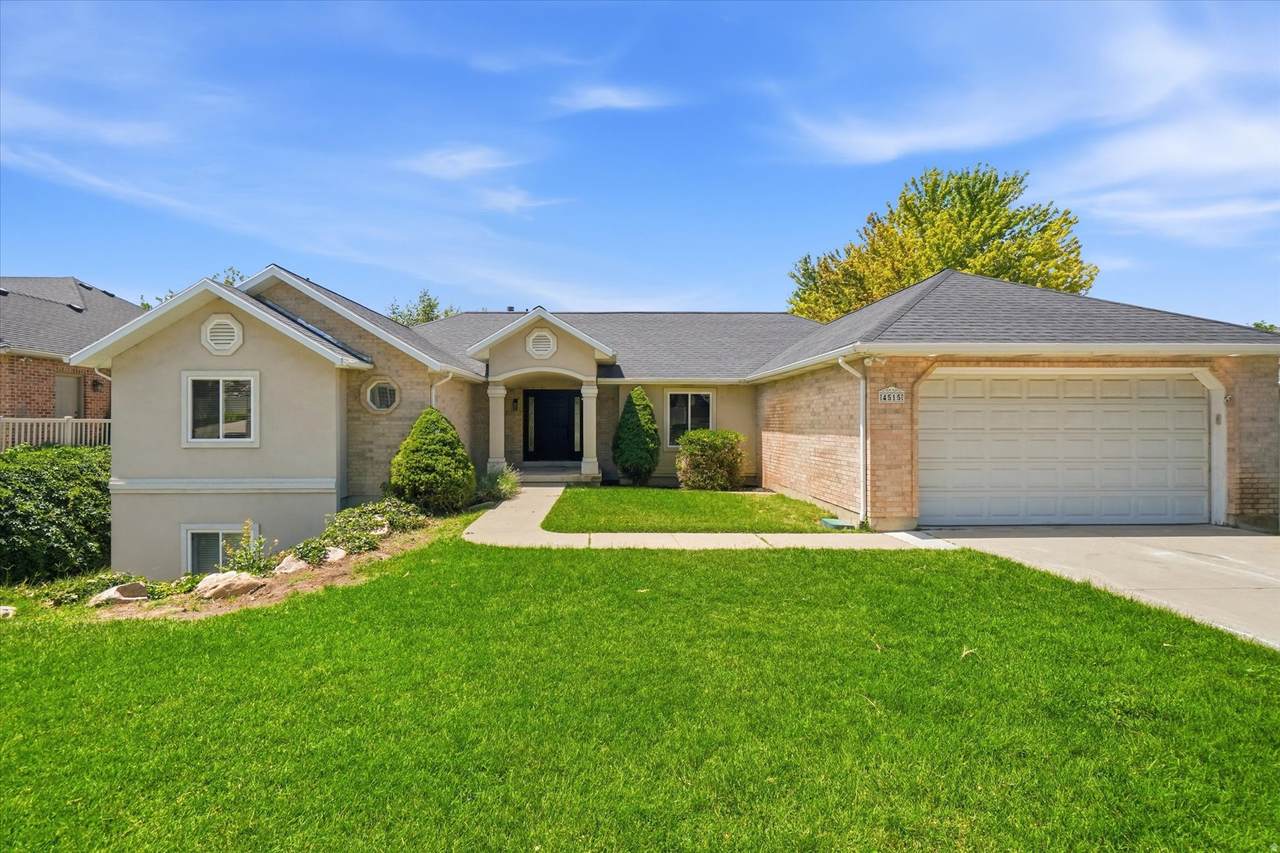 4515 Jefferson Ave - Photo 1