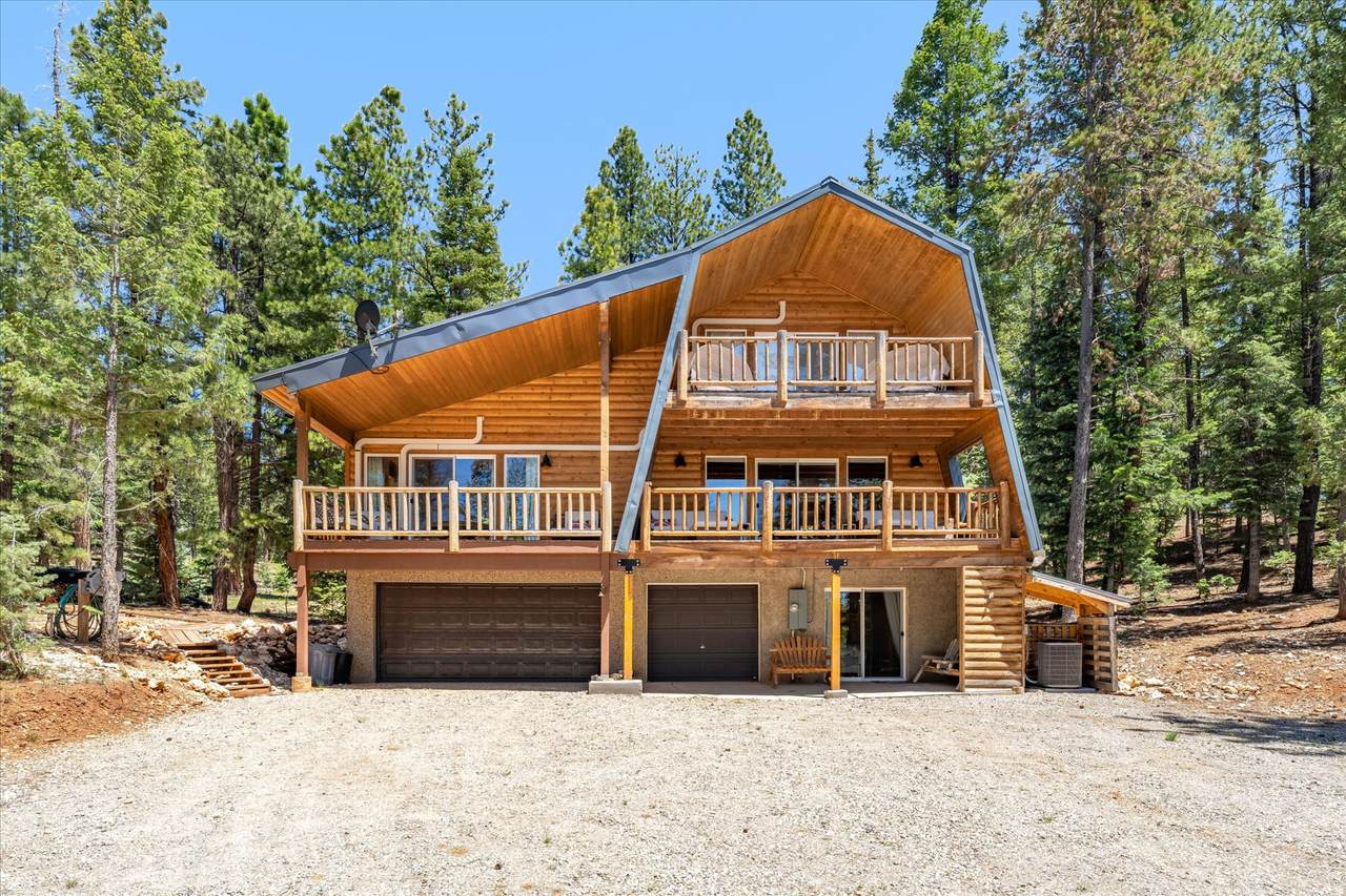 570 Skyline Cir - Photo 1