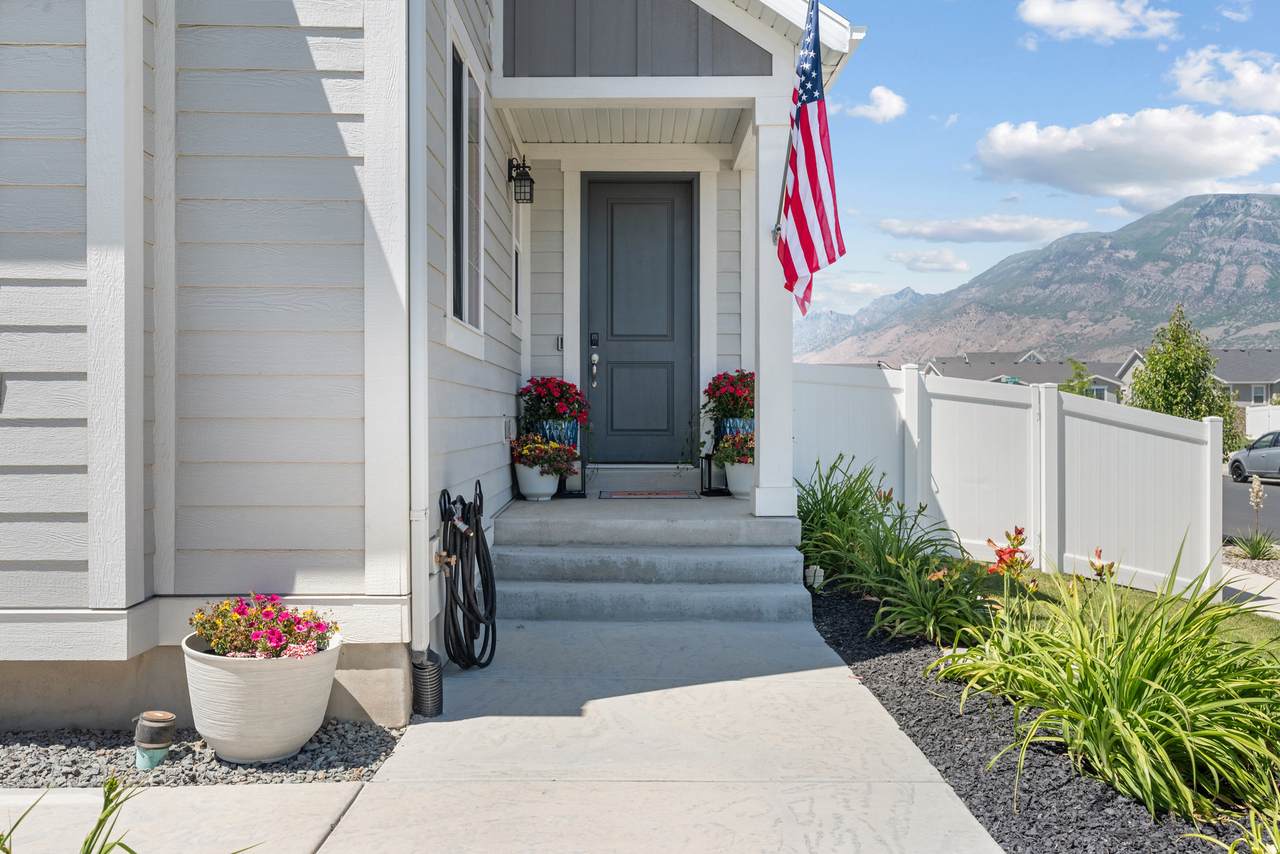 https://bt-photos.global.ssl.fastly.net/wasatch/1280_boomver_1_2166507-1.jpg