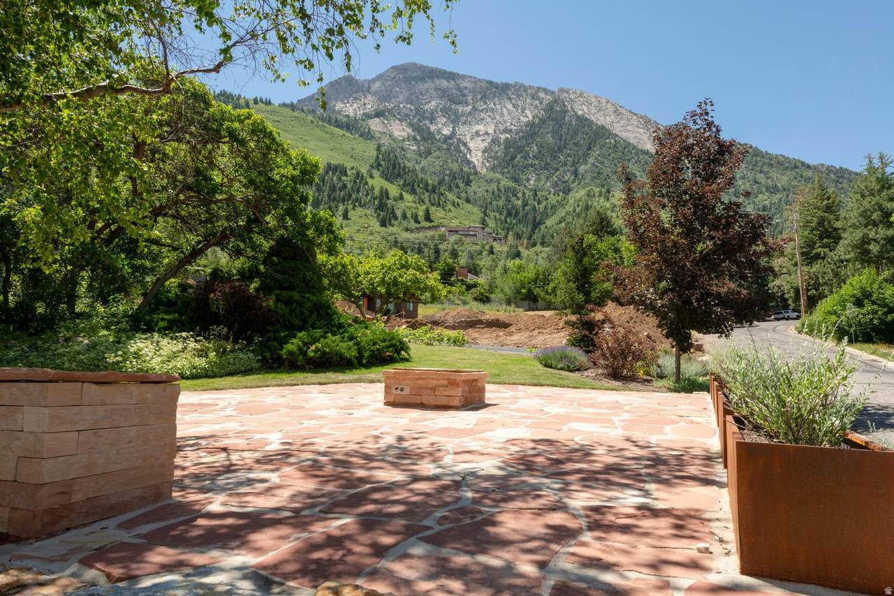 https://bt-photos.global.ssl.fastly.net/wasatch/1280_boomver_1_2166529-1.jpg