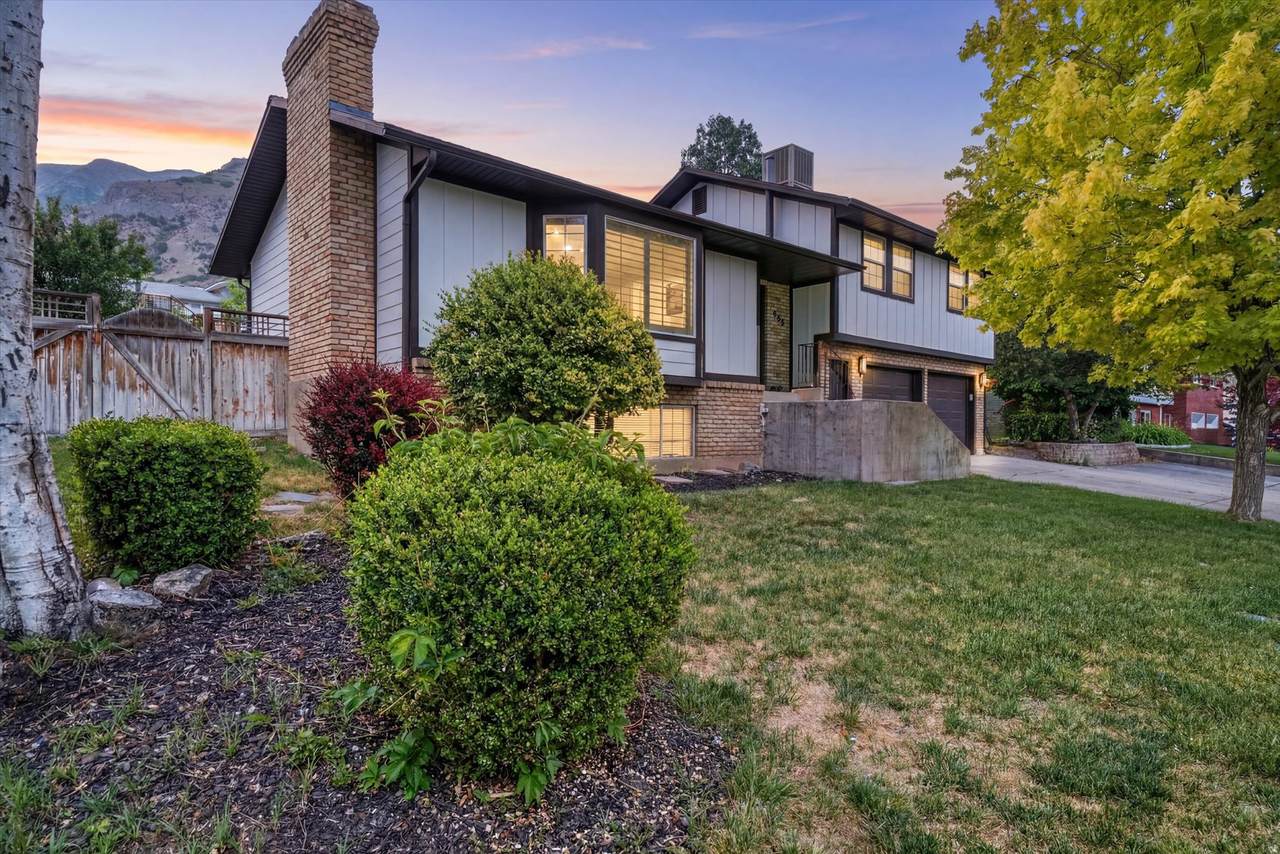 655 Mohawk Ave - Photo 1