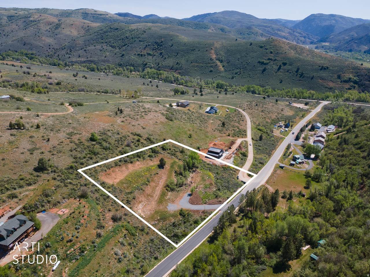 13346 Evergreen Dr - Photo 1