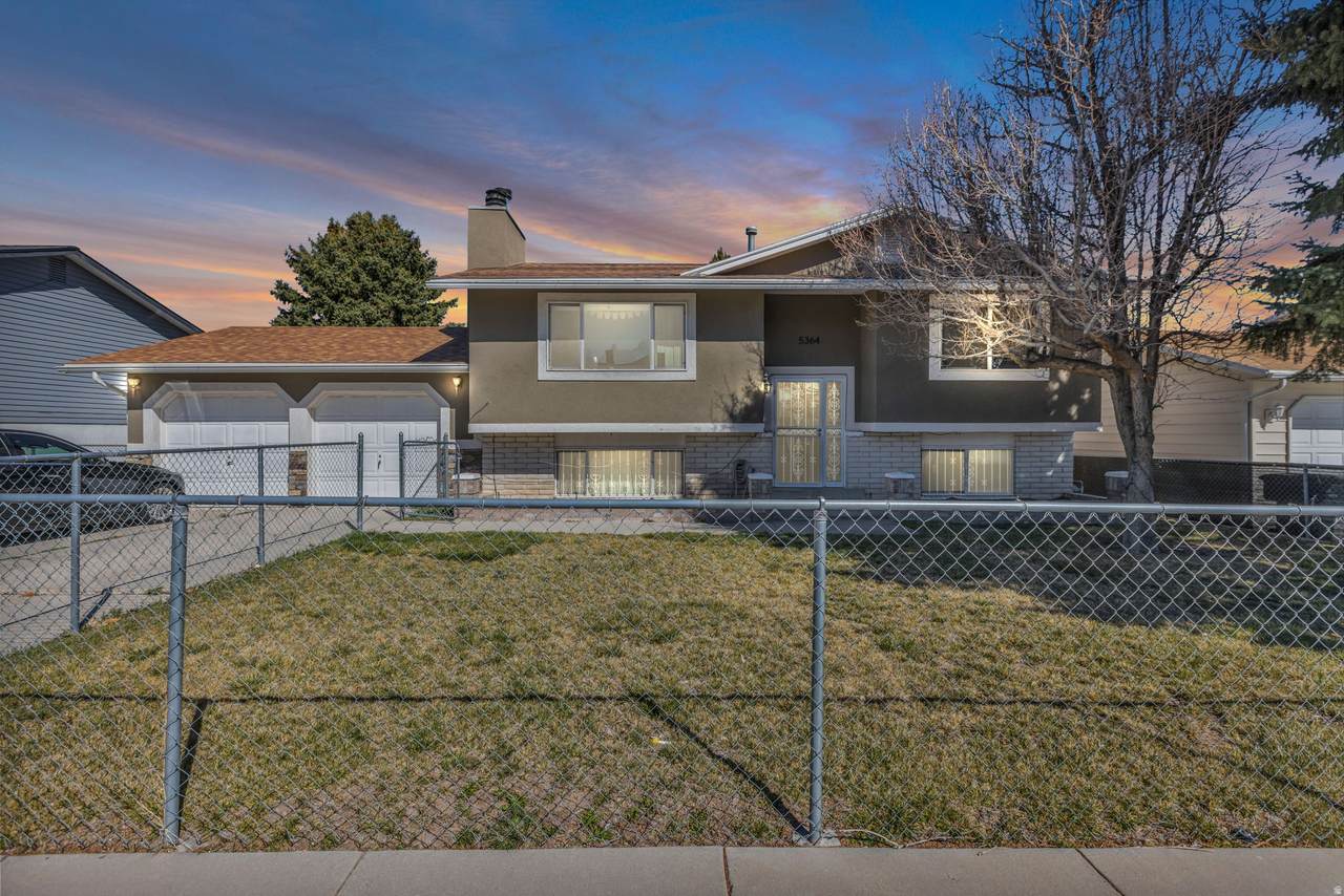 5364 Woodledge Ave - Photo 1