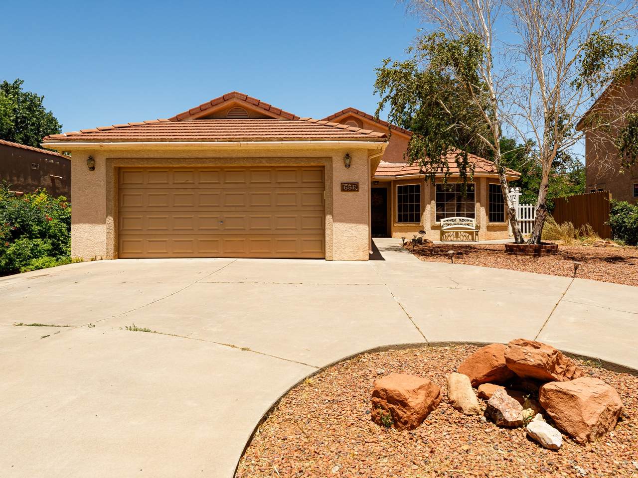 65 Red Shadow Cir - Photo 1